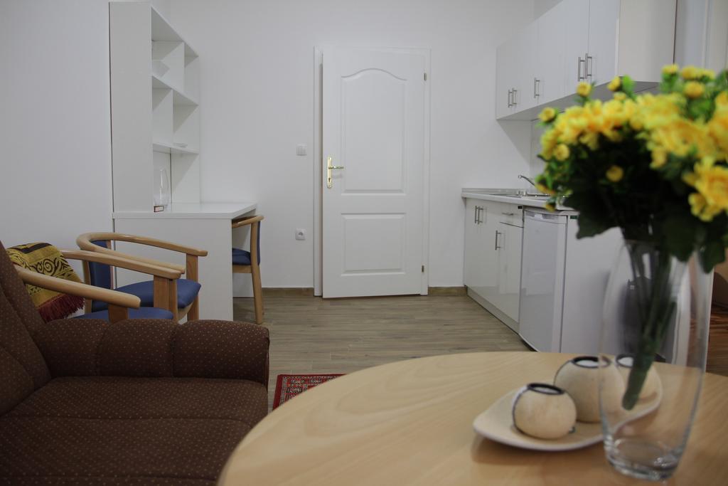 Apartments Ferhadija バニャ・ルカ エクステリア 写真