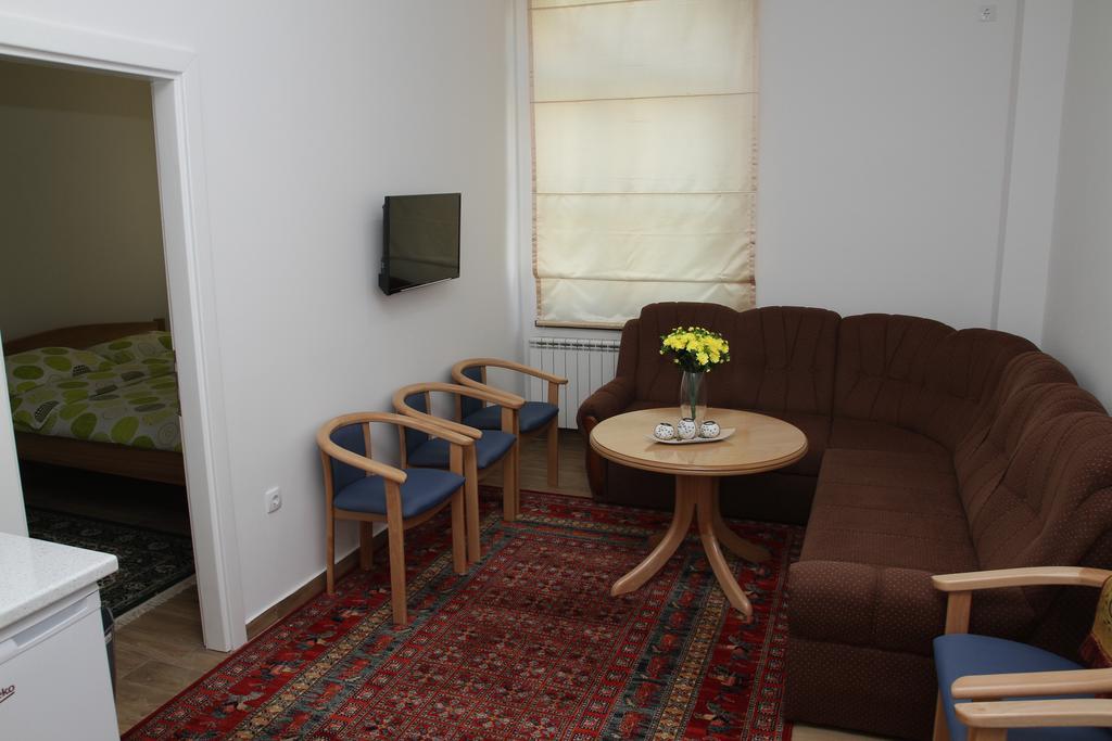 Apartments Ferhadija バニャ・ルカ エクステリア 写真