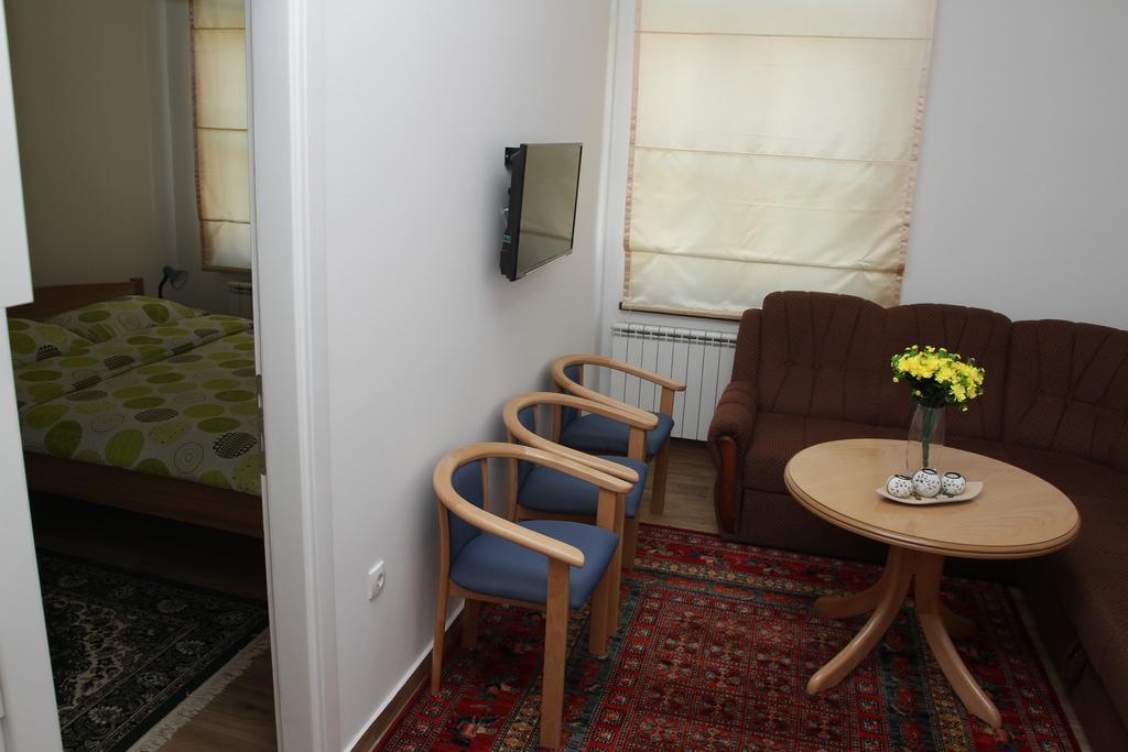 Apartments Ferhadija バニャ・ルカ エクステリア 写真
